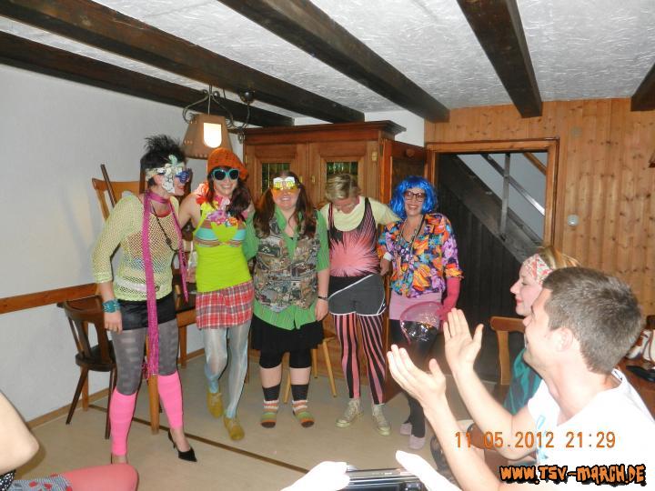 (Bad-Taste_Party)
